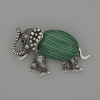 Broche-colgante Elefante con malaquita 45×27 mm ± incrustaciones negras, metal plateado