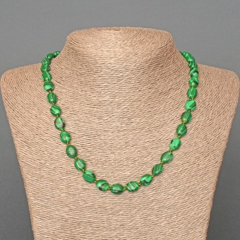 Collar de malaquita (prensado) ovalado, diámetro 8×10 mm, longitud 48 cm ±